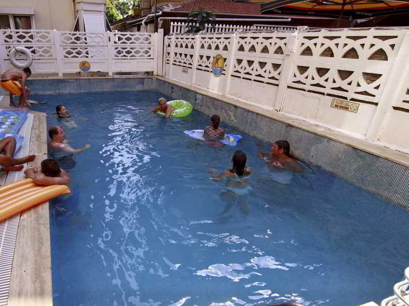 Kleopatra Develi Hotel Αλάνια Εξωτερικό φωτογραφία